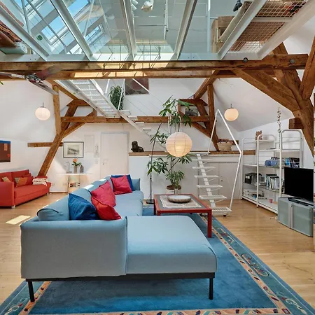 Kuenstlernest Im Winzerort * ווגטסבורג