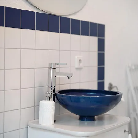 Kuenstlernest Im Winzerort